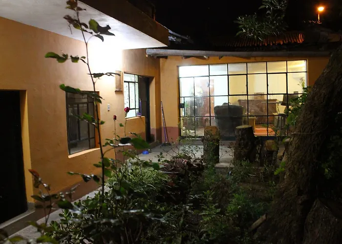 La Casa Feliz